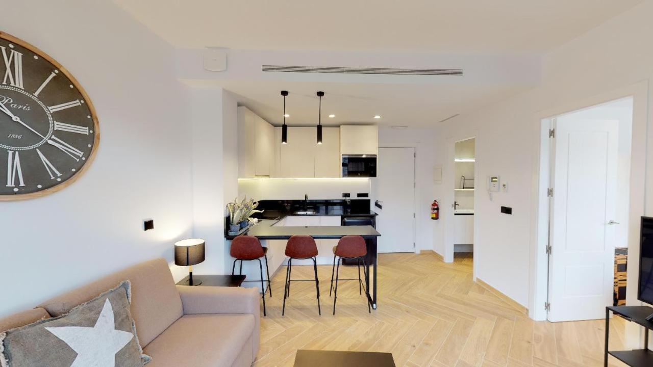 Goerlich Suites Valencia Kamer foto