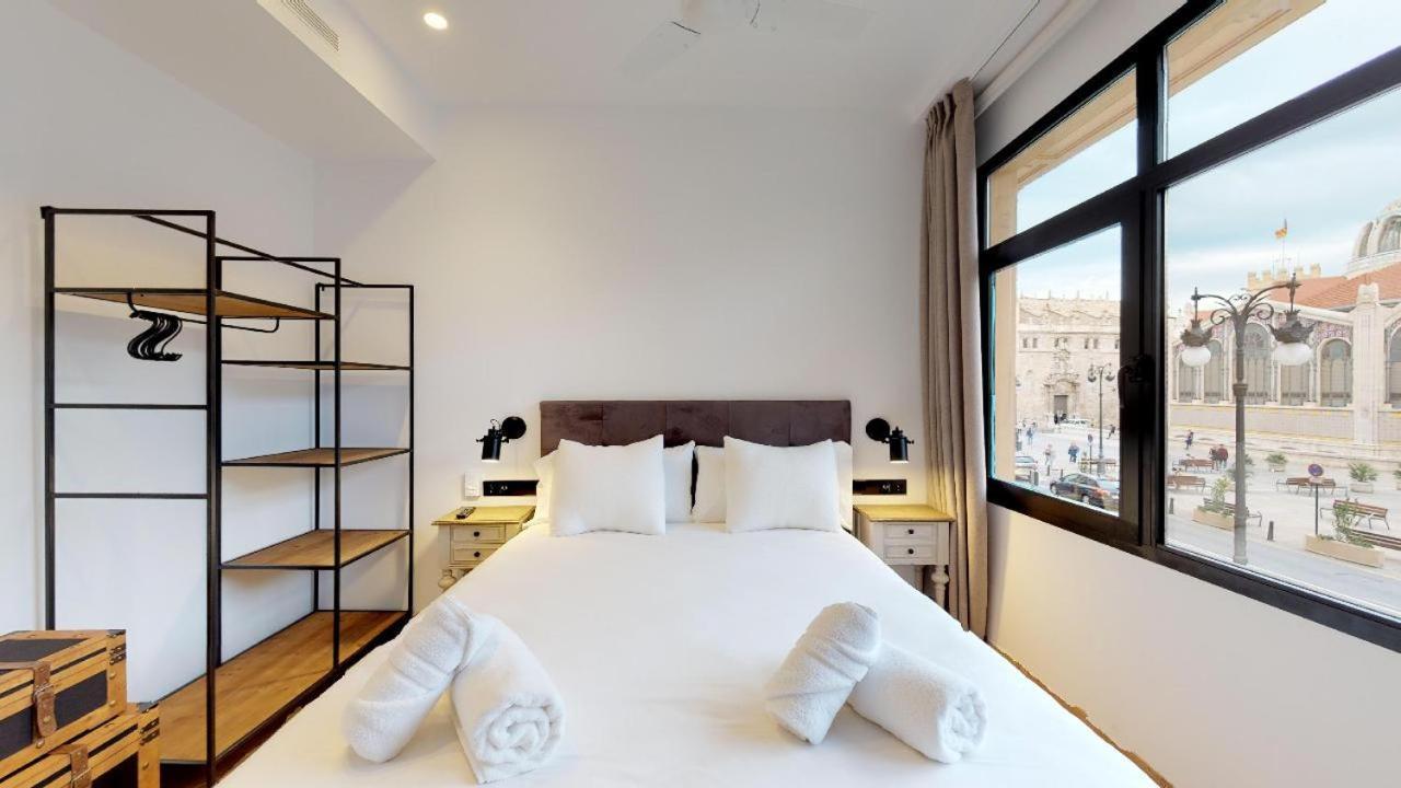 Goerlich Suites Valencia Kamer foto